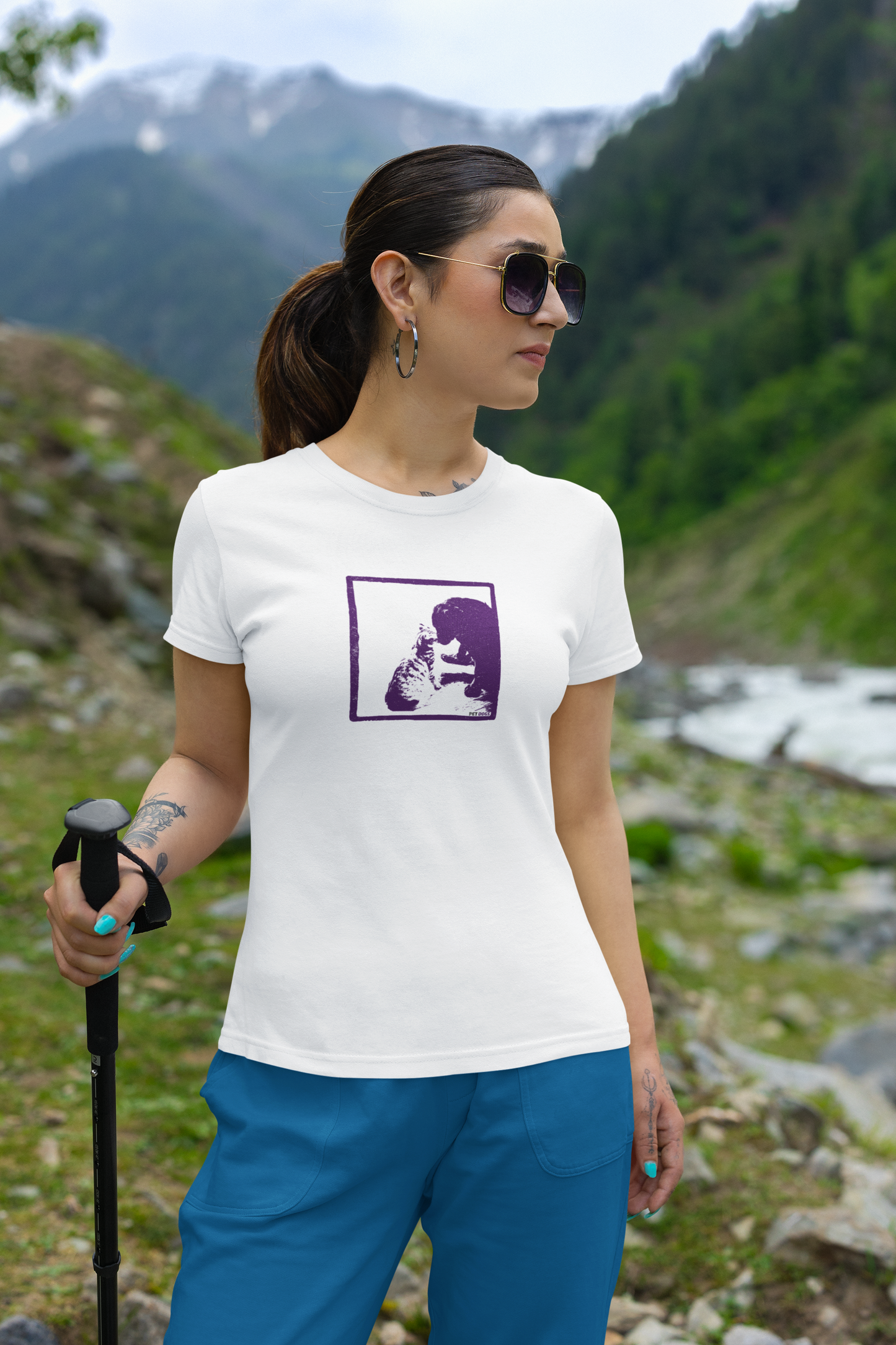 Women's Cat Loves Dog Tee